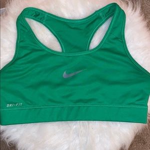 Nike Dri-fit Sports Bra Medium